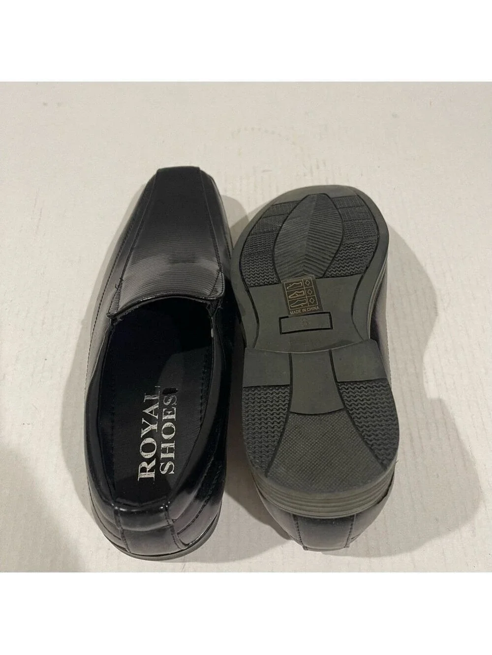 Royal Shoes men’s royal